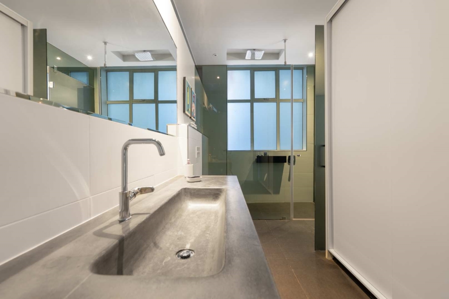 2 Bedroom Property for Sale in Gardens Western Cape